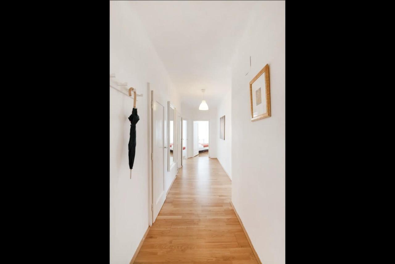 Centre Klimts Balcony Apartment *